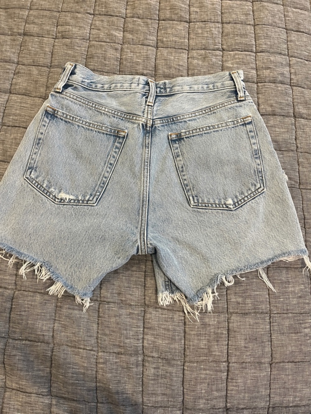 Agolde Riley Shorts - Picture 2 of 5